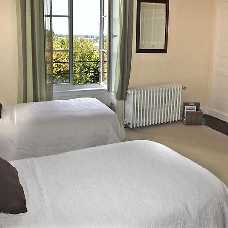 Le Presbytere Bed & Breakfast Saint-Bomer-les-Forges Екстериор снимка